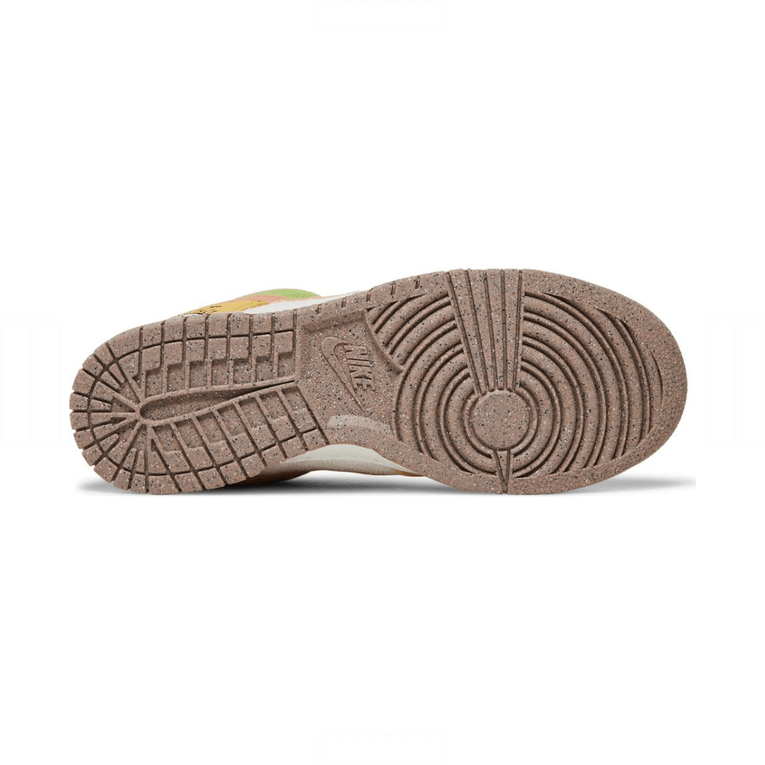 Nike Wmns Dunk Low SE Sun Club image 2