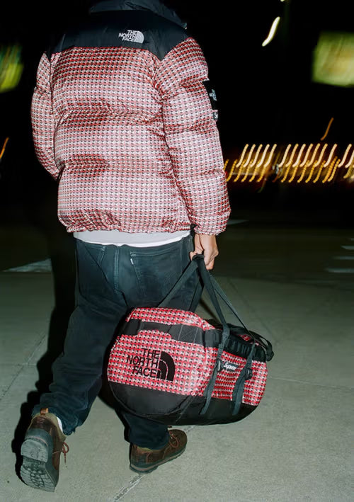 SUPREME THE NORTH FACE STUDDED SMALL (BASE CAMP DUFFLE BAG)