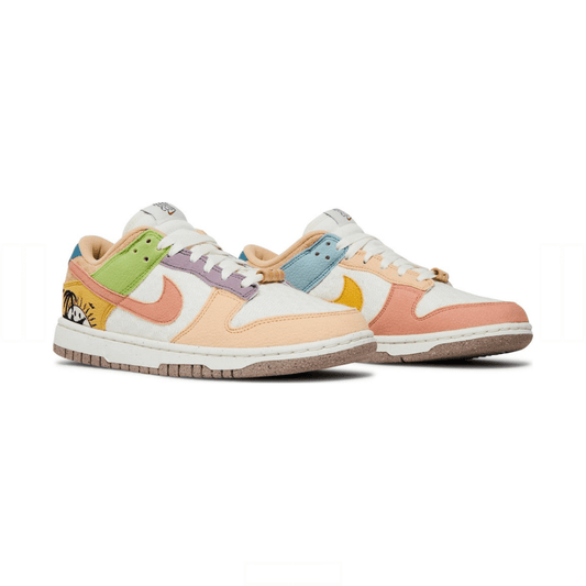 Nike Wmns Dunk Low SE Sun Club image 1