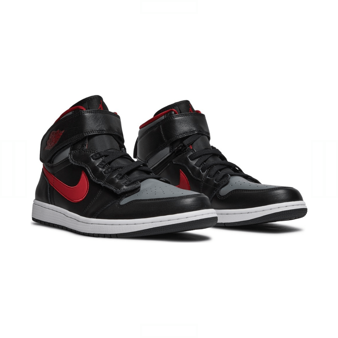 Air Jordan 1 High FlyEase GS 'Smoke Grey Gym Red' image 3