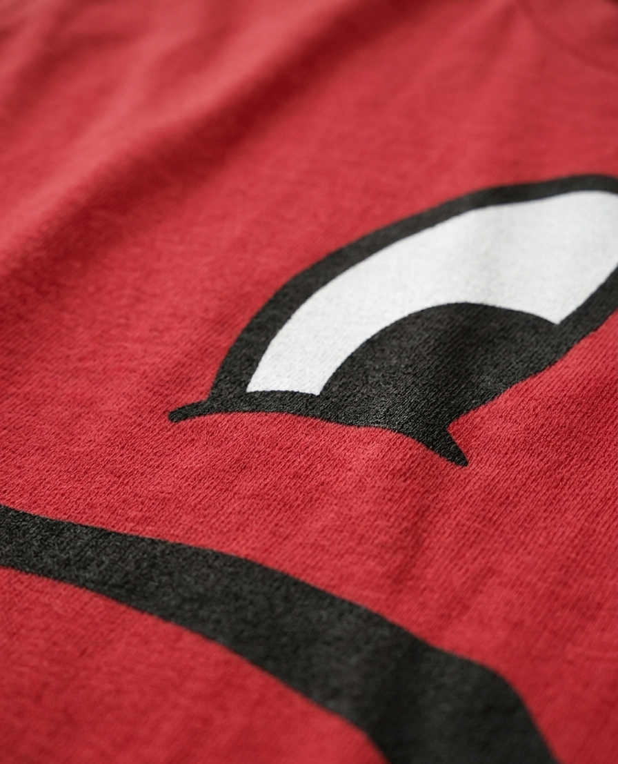 BAD BUNNY (UN VERANO SIN TI) TEE [RED] XL