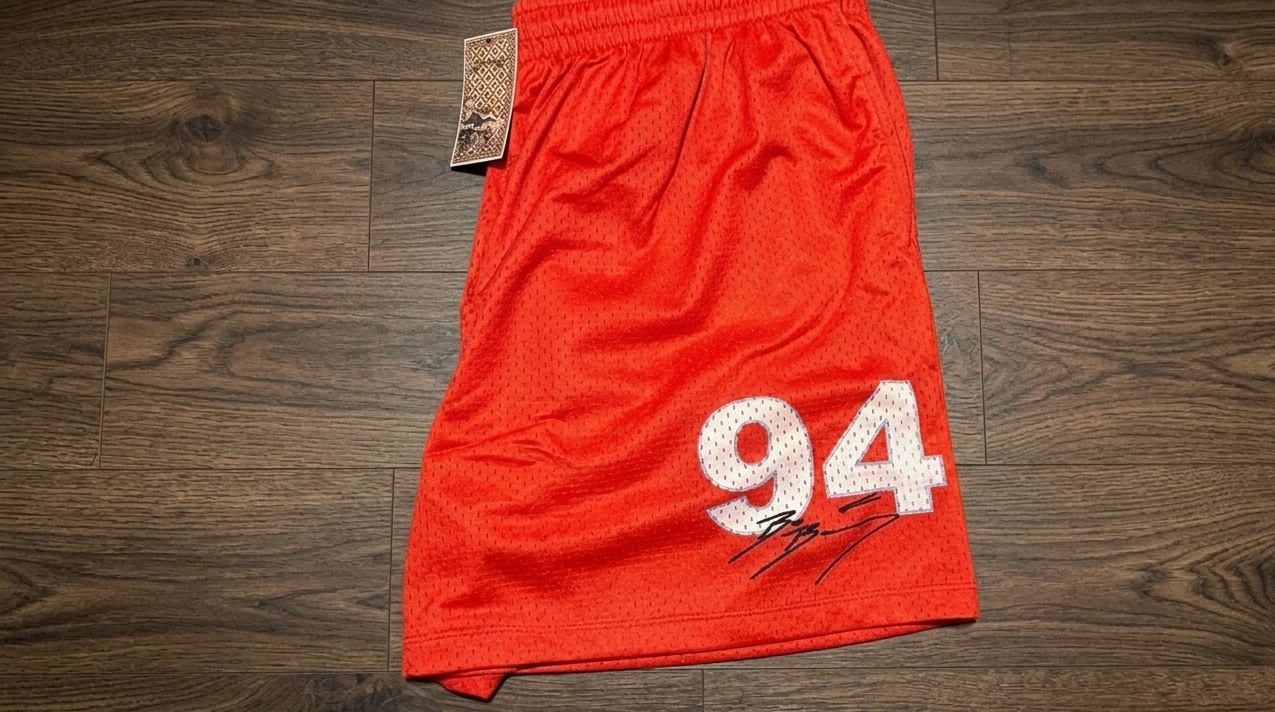 Bad Bunny "No Me Quiero Ir De Aquí" Official Mesh Basketball Shorts – Puerto Rico 94 – Size L