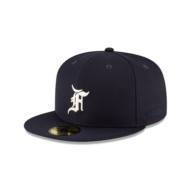 FEAR OF GOD ESSENTIALS NEW ERA 59FIFTY [NAVY] 7 1/4
