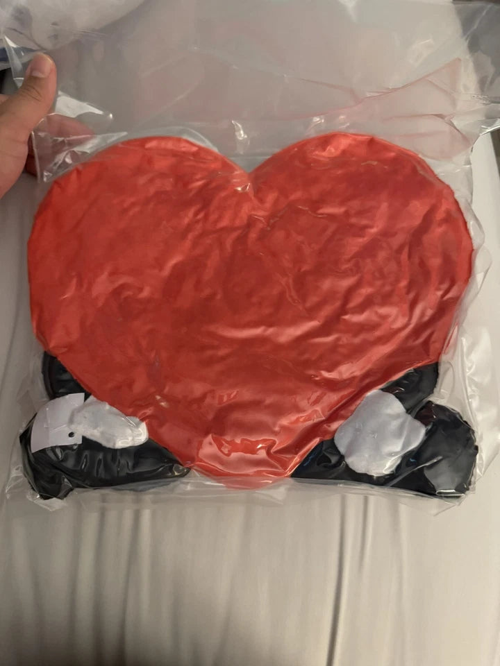 Bad Bunny Un Verano Sin Ti Plush Heart 2022 Tour OFFICIAL MERCH